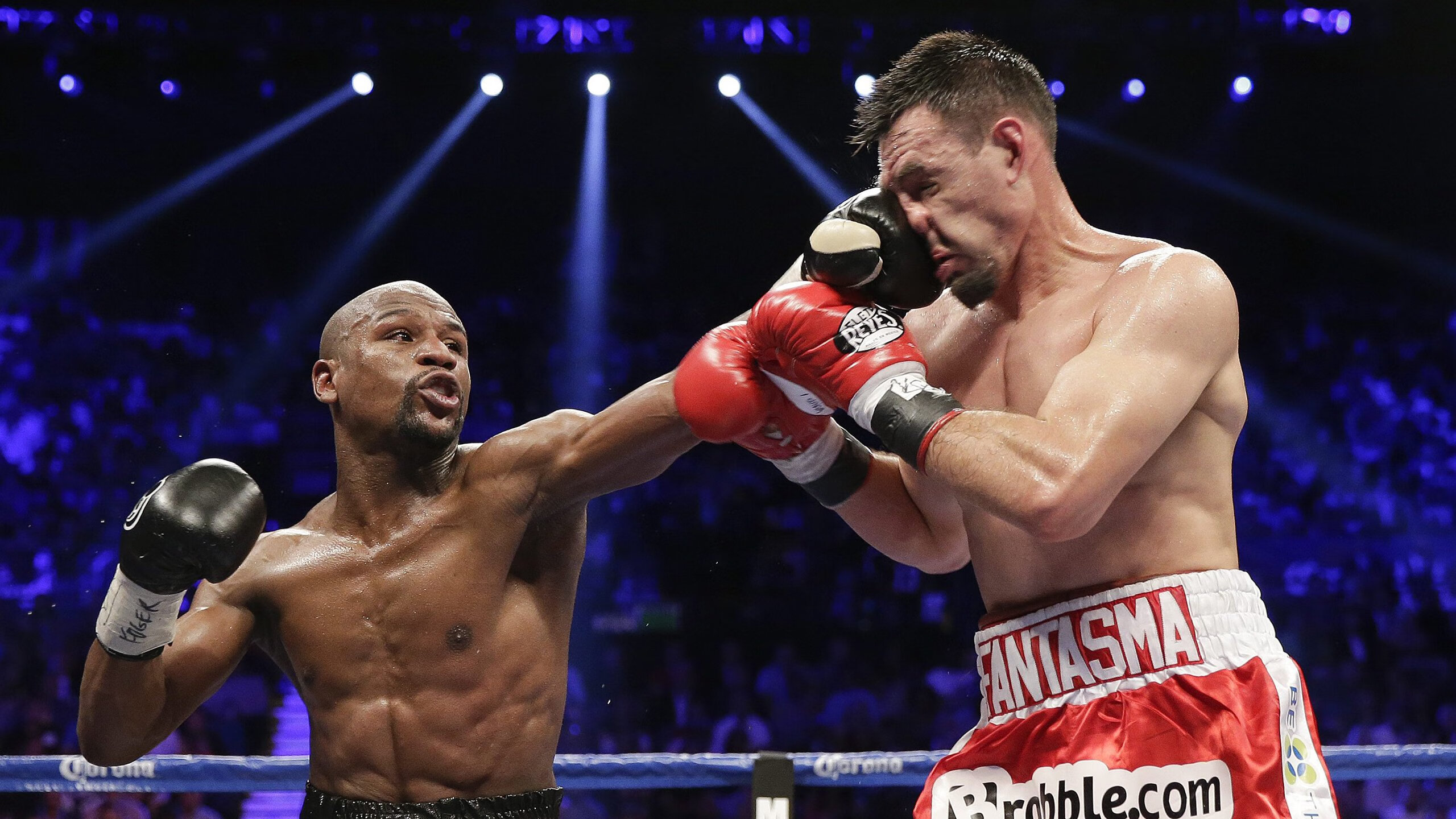 乐鱼官网安全-LOL精彩团战让玩家热血沸腾，lol团战思路和细节处理